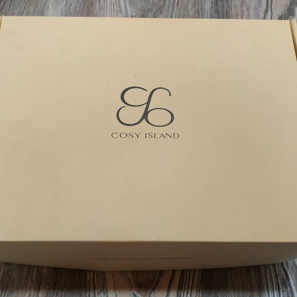 Knee High Kitten Heel Boots with Pointed Toes and Faux Knit Texture - Picture 10 of 10